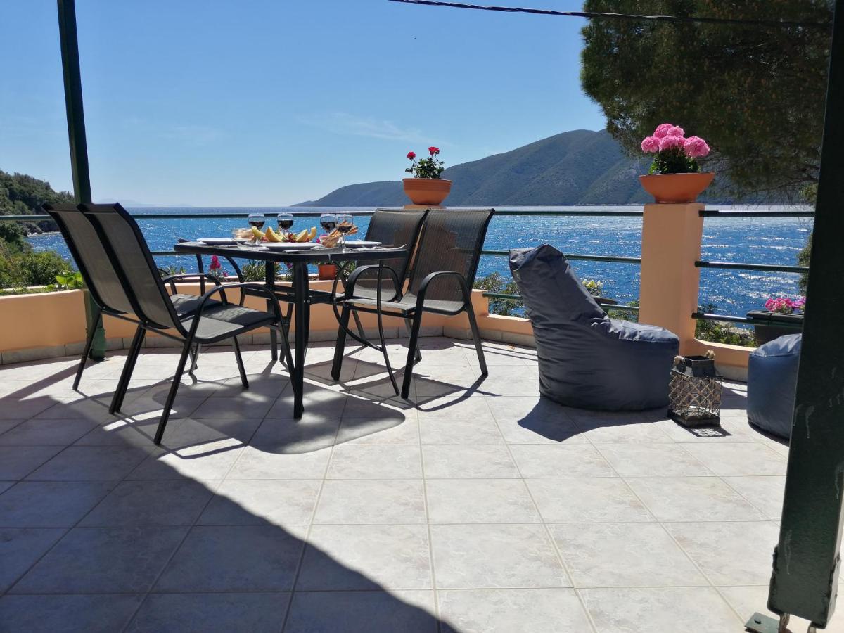Ilios studios Vassiliki Esterno foto