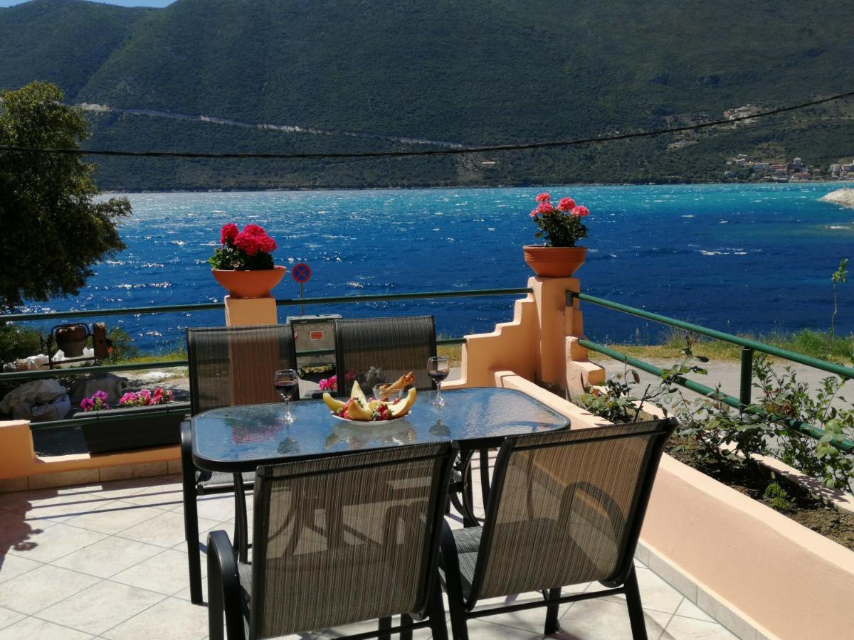 Ilios studios Vassiliki Esterno foto