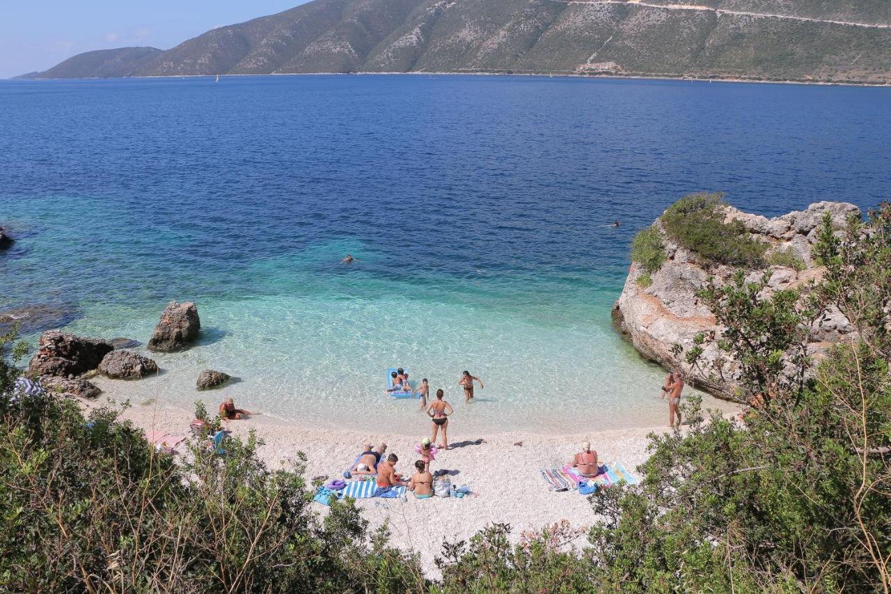 Ilios studios Vassiliki Esterno foto